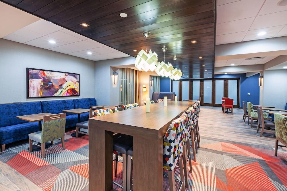 Hampton Inn Gardner エクステリア 写真