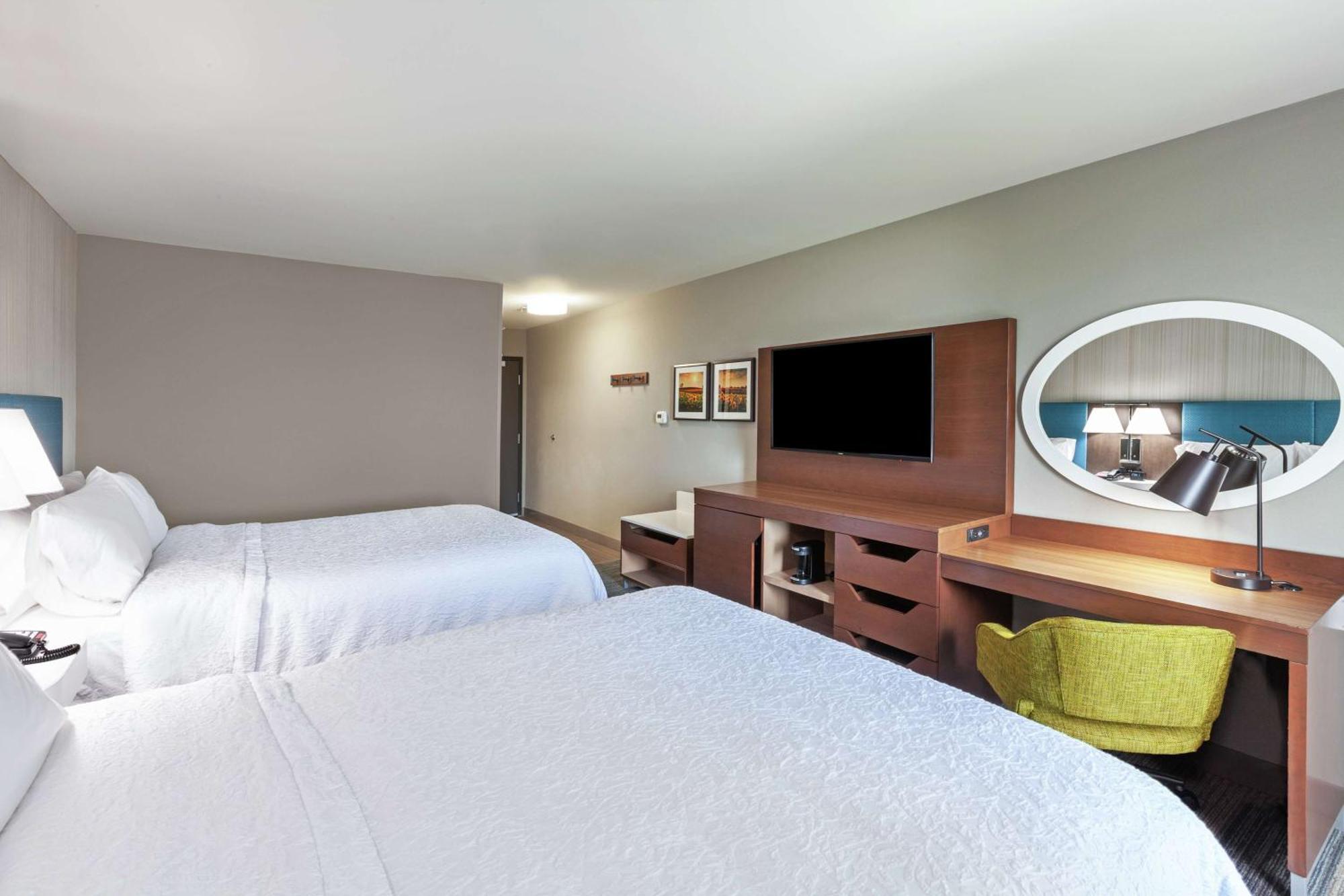 Hampton Inn Gardner エクステリア 写真
