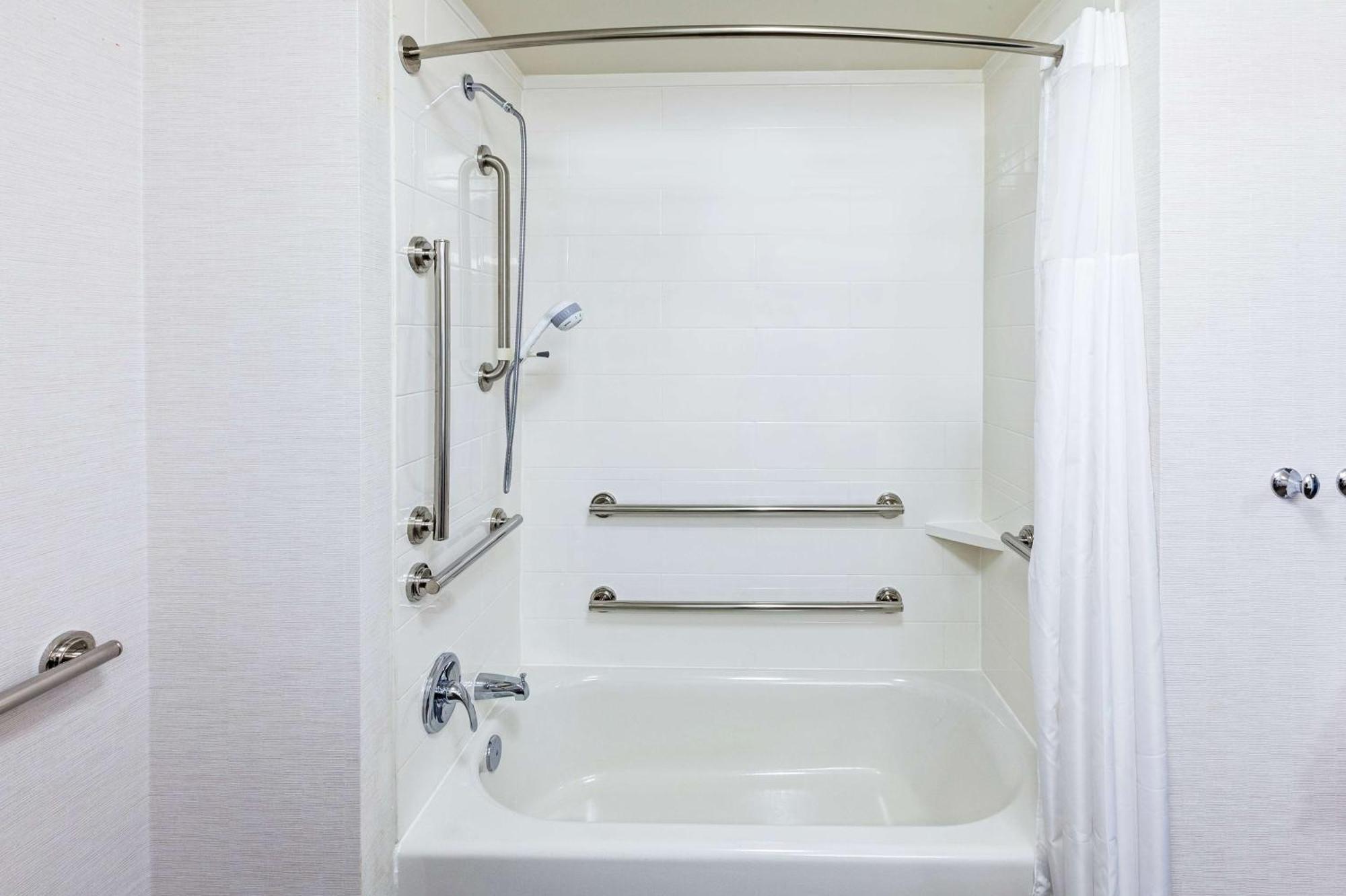 Hampton Inn Gardner エクステリア 写真